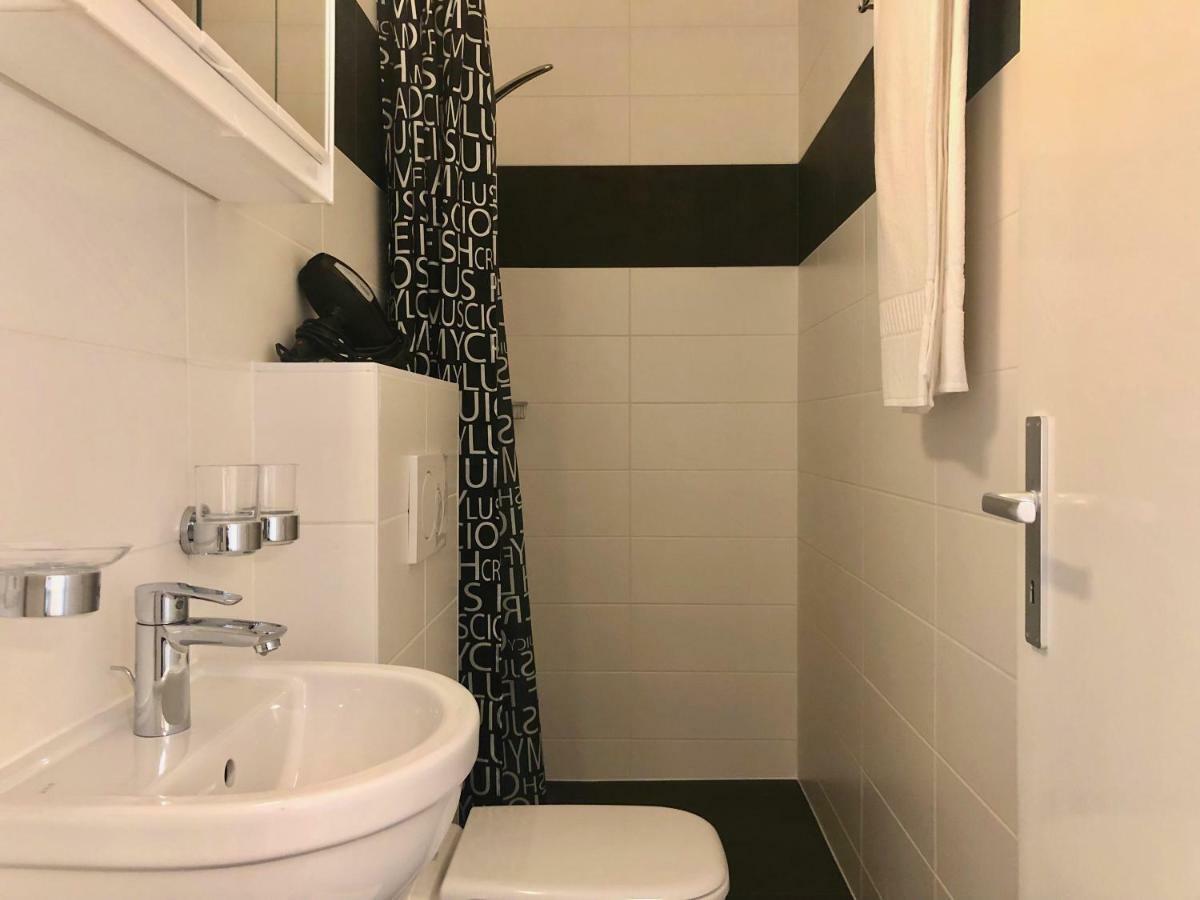 Geneva Cosy Apartment Ngoại thất bức ảnh